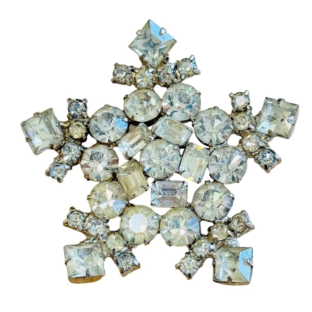 Jeweled Floral Brooch Pin VTG Silver clear Crystal Rhinestone Snowflake Retro